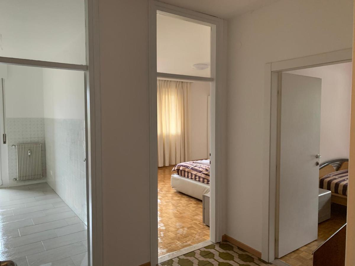 Appartamento Bolzano - Vittorio Veneto - Parcheggio Incluso ภายนอก รูปภาพ